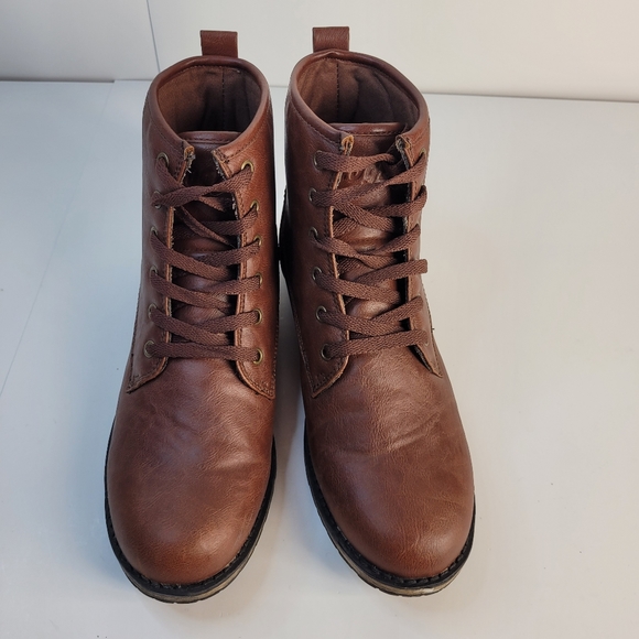 LUGS women size 8 ankle lace up boots - Picture 2 of 9